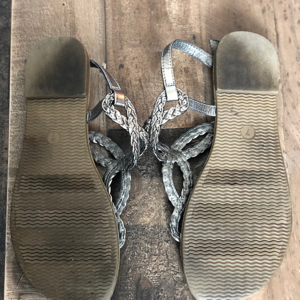 Sandals - Picture 3 of 3